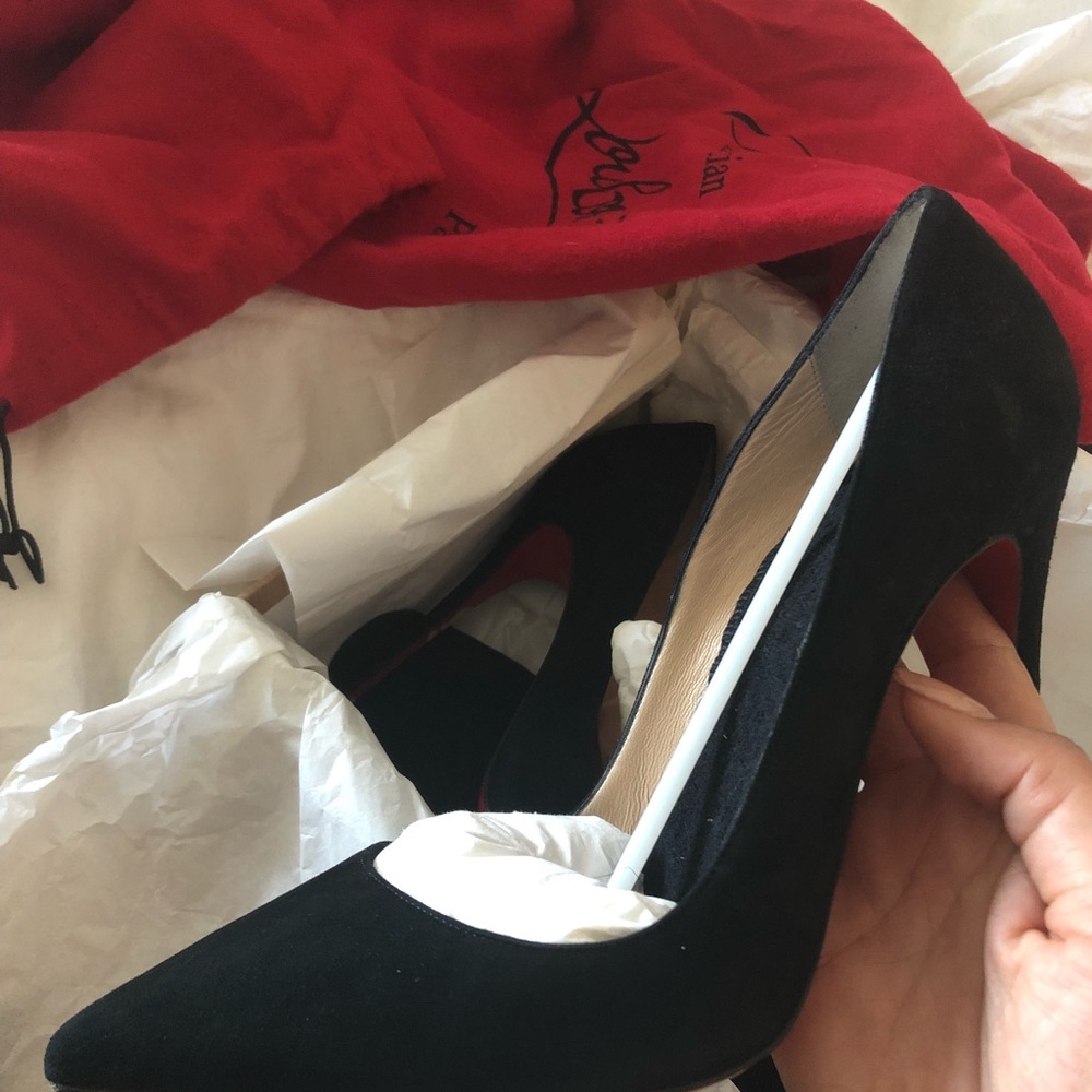 Suede So Kates